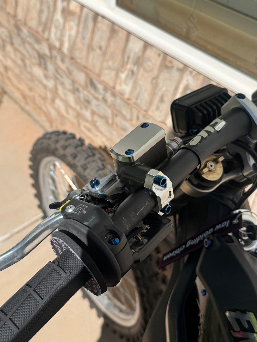 ultra bee brake titanium (set of 5)