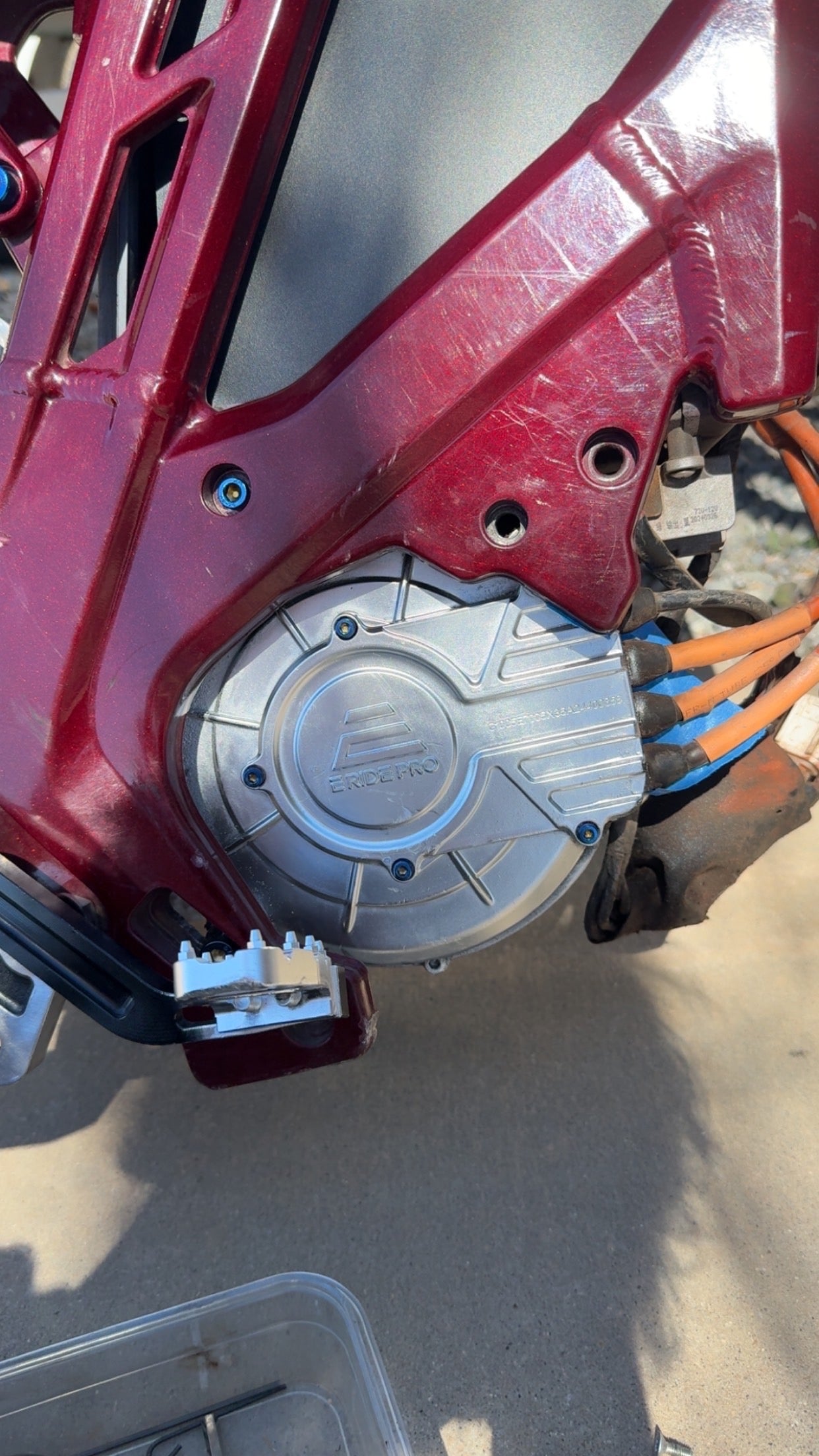 side motor bolts(set depends on bike)