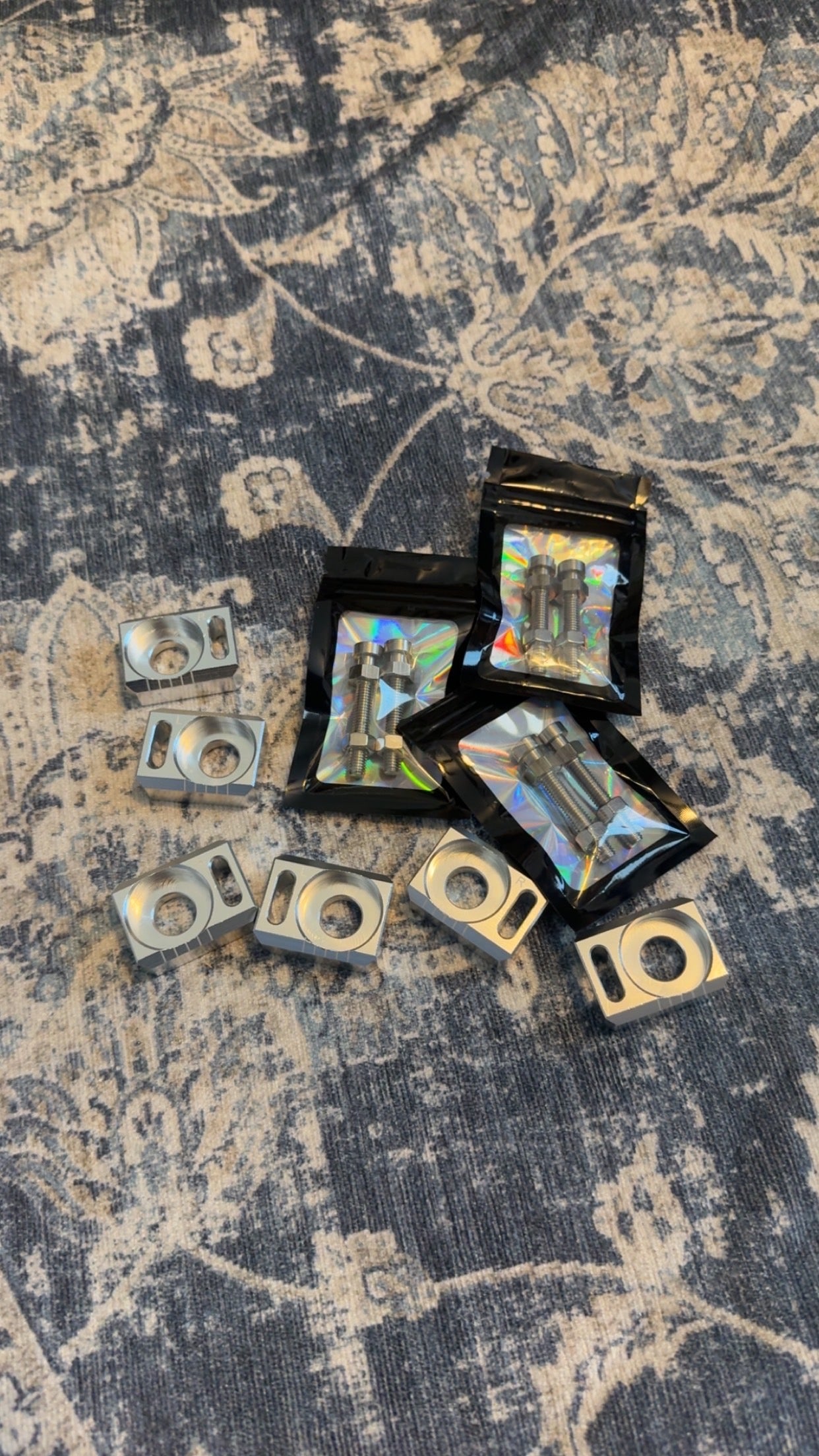 chrome rear axel blocks