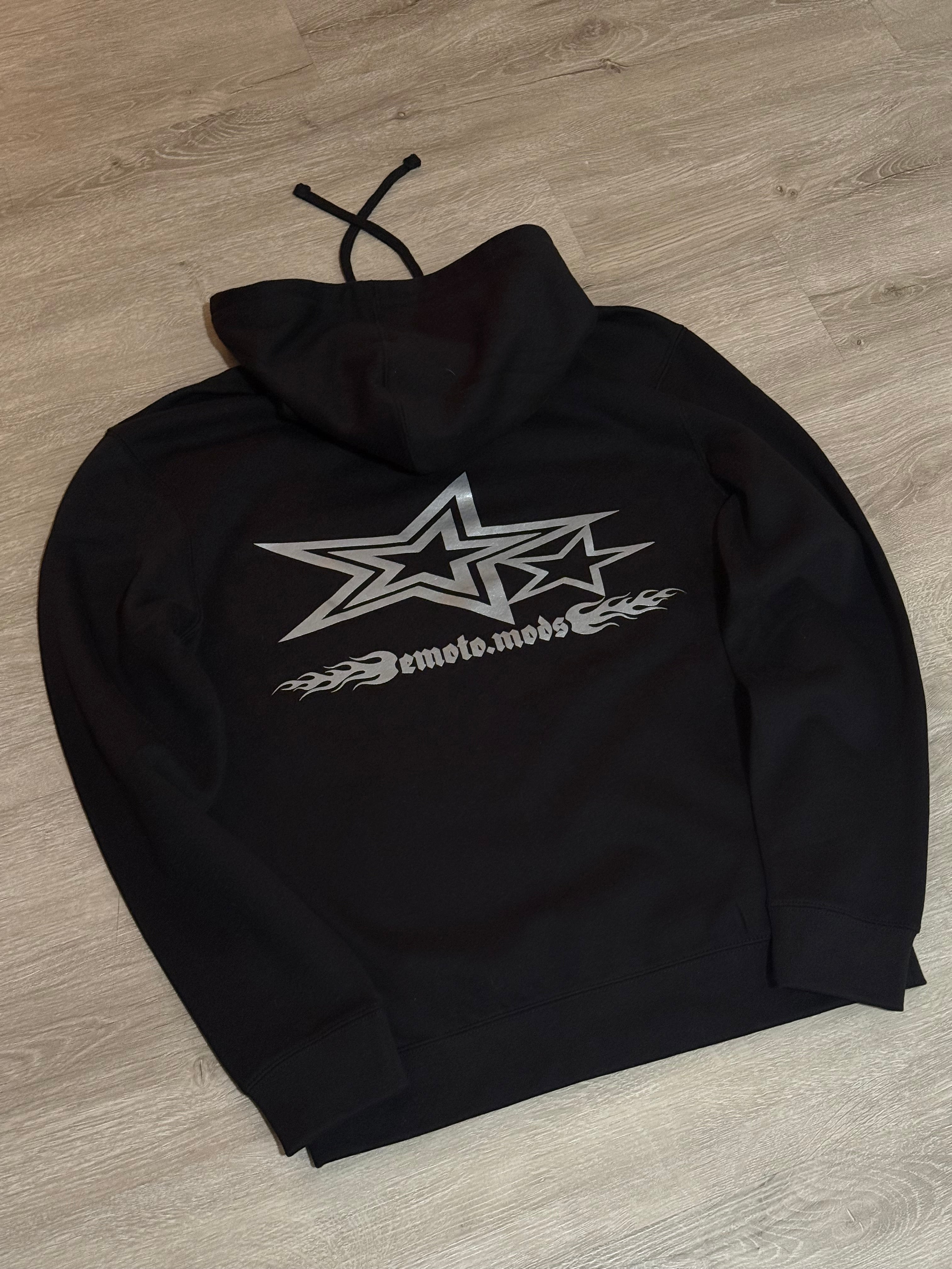 𝖊𝖒𝖔𝖙𝖔.𝖒𝖔𝖉𝖘 HOODIE