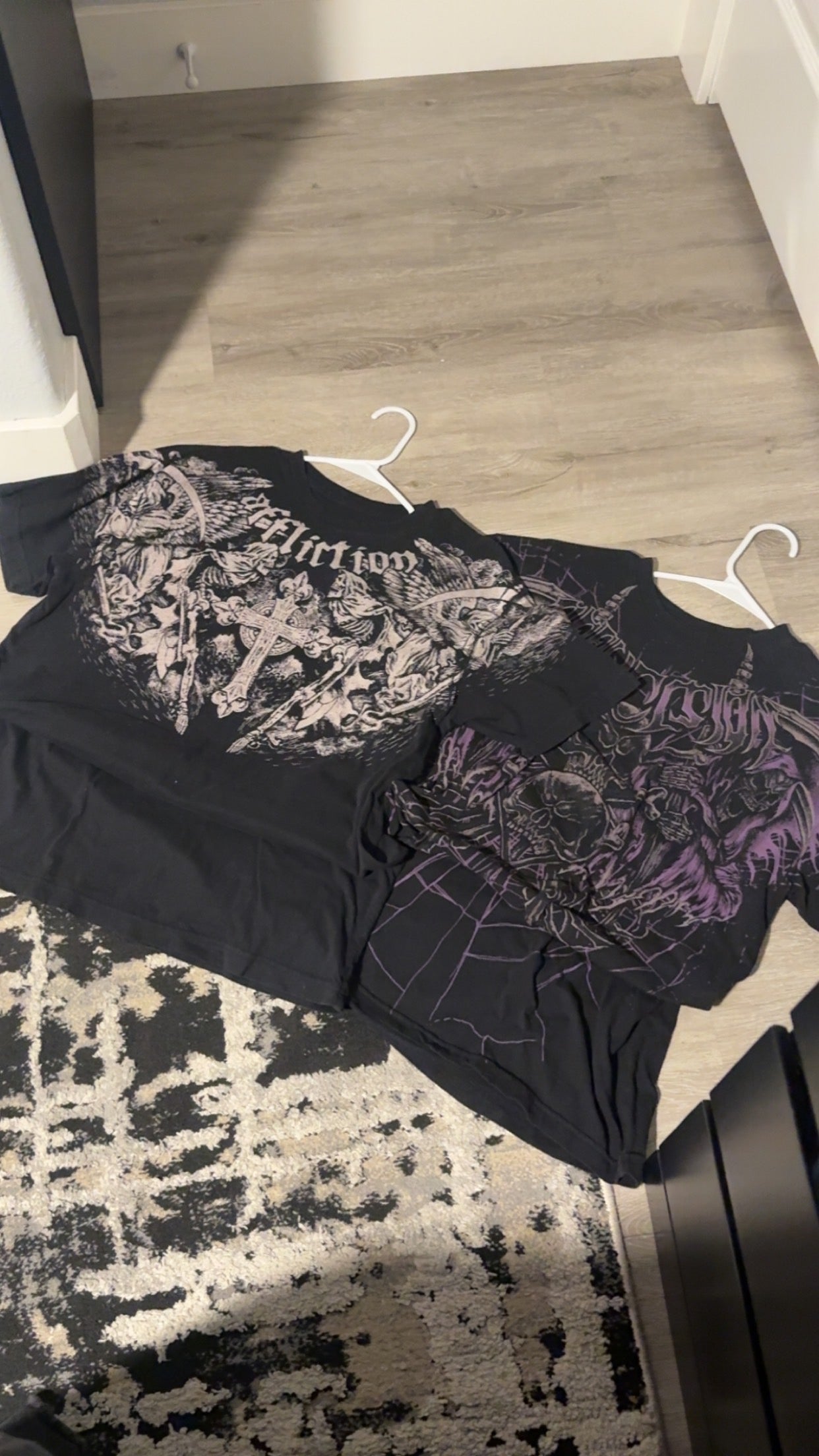 affliction tees x2