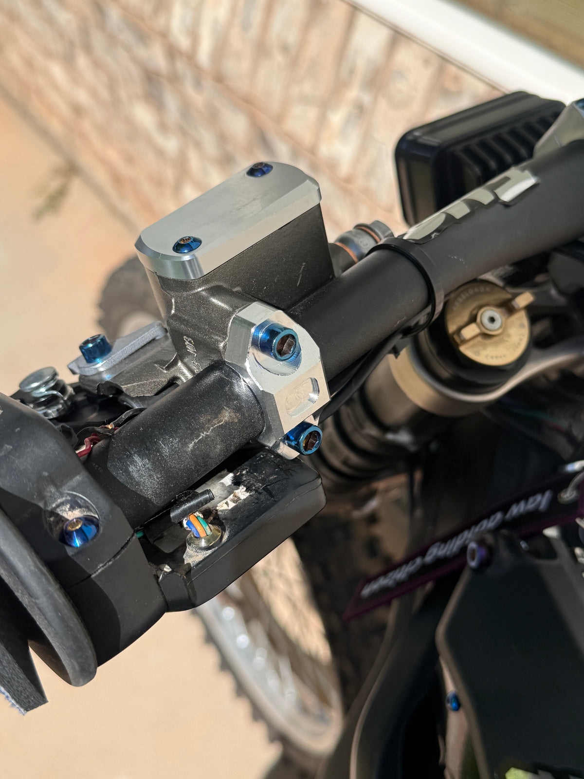 ultra bee brake titanium (set of 5)